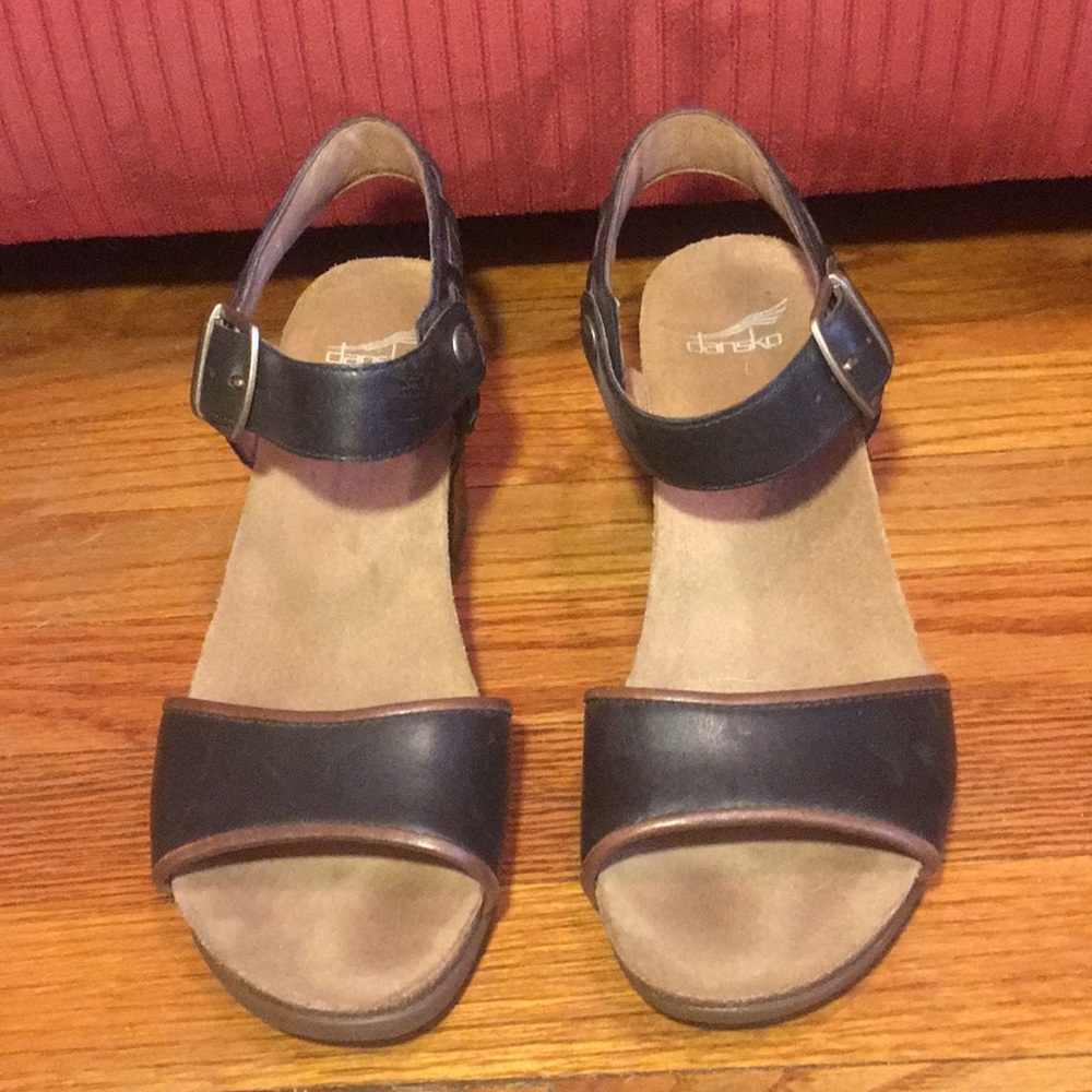 strappy block heel